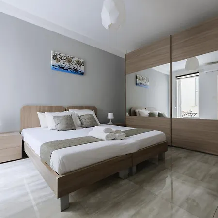 F7 1, Private Double With Private Bathroom In Shared Flat Msida