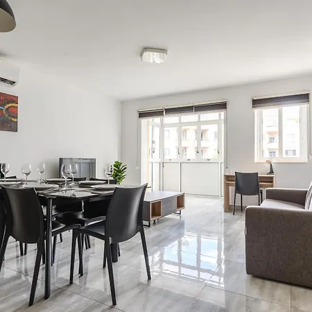 F7 1, Private Double With Private Bathroom In Shared Flat Privat bolig